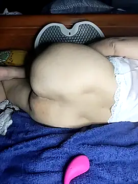 Zu_naa Live XXX-chat