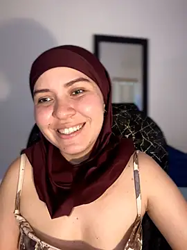 MatchedEyebrow 现场XXX聊天