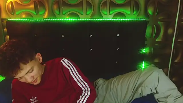 cruz_dante Pertunjukan Webcam