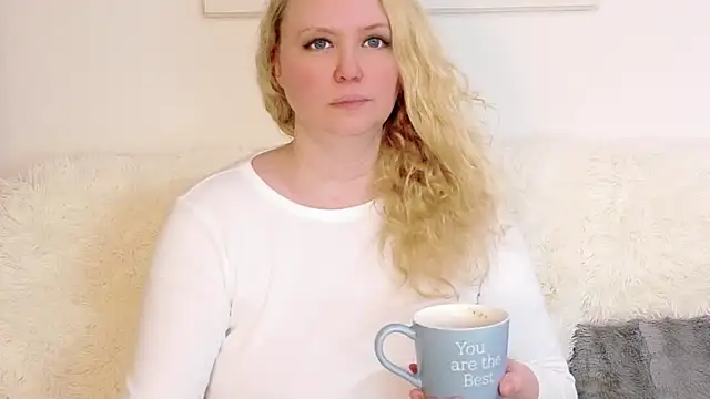 Sarah4you Chat XXX live