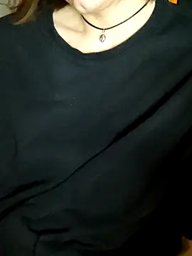 Chat XXX en directo de Aashikalaa