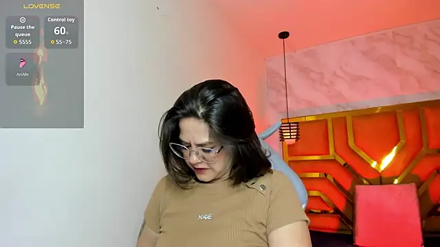 Luciifeer_ Live XXX Chat