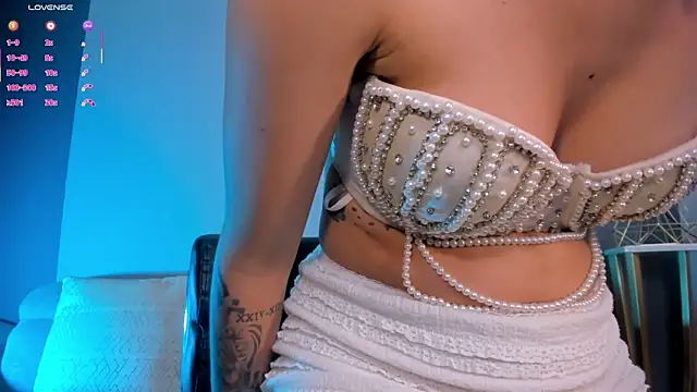 Chat XXX en directo de TaraLawrence