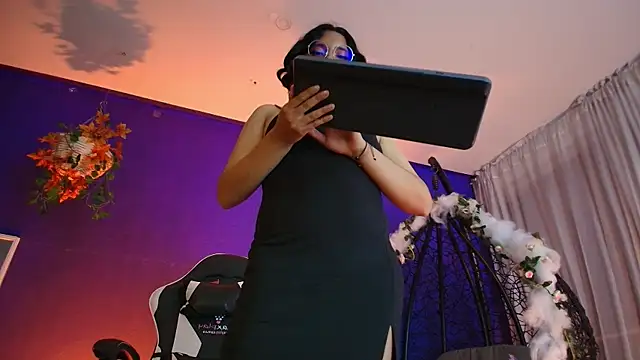 Emmapark_'s Live XXX Chat