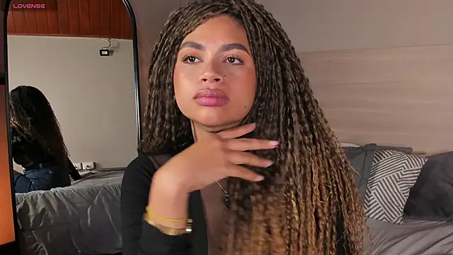 nayah__'s Live Sex Cam Show