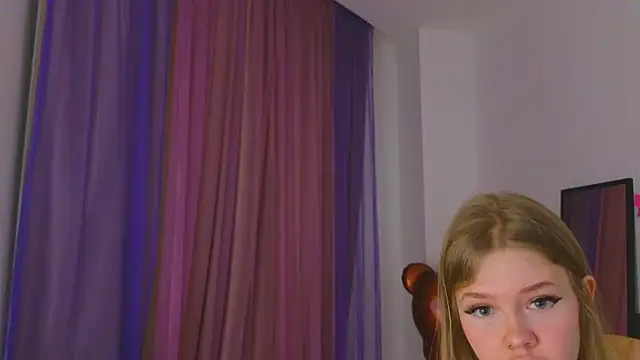 Chat +18 de belrinaa ao vivo