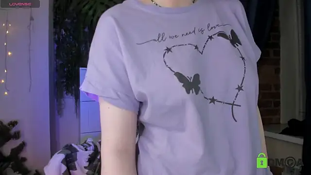 Chat +18 de Melissa_Wells ao vivo