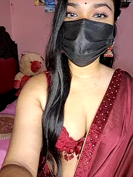 ariya-03's Live Sex Cam Show