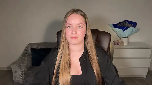 Chat +18 de EvaMaddison ao vivo