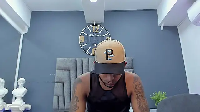 Robin_Rief: απευθείας συνομιλία ΧΧΧ