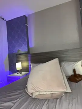 MiilaBlaken Live XXX chat