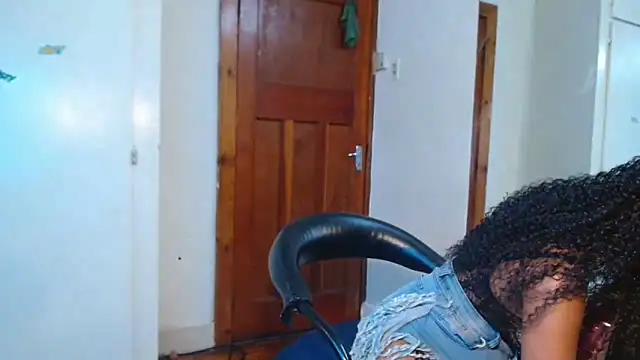 Moreish-06 现场XXX聊天