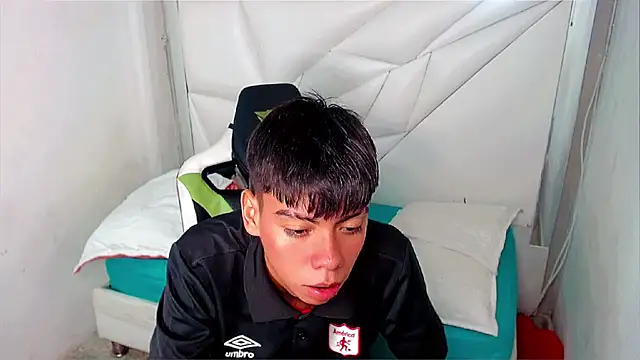 Liarr_'s Live XXX Chat