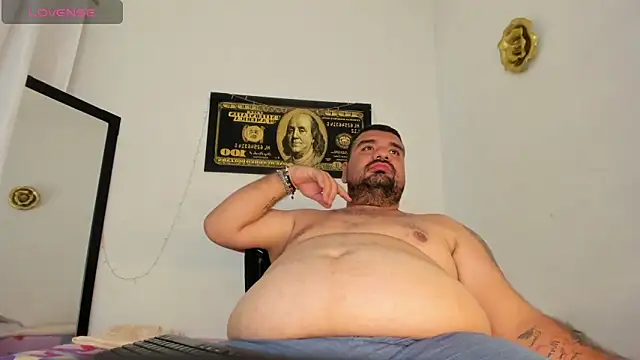 horus_gil's Live XXX Chat