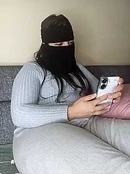 LONA-_- Live XXX-Chat