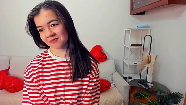 ShanaYock Webcamshow