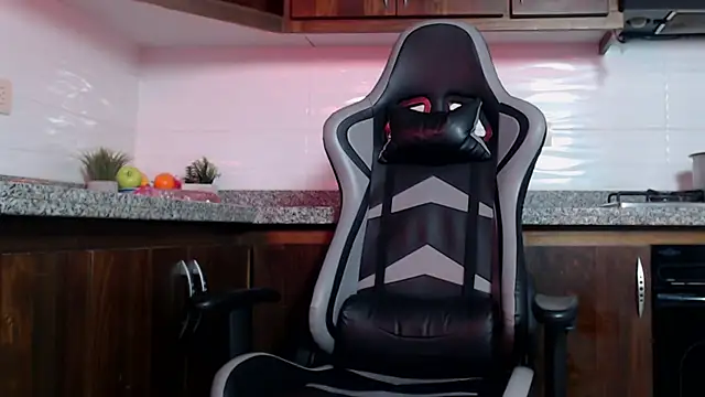 alex_xhunter 即時 XXX 聊天