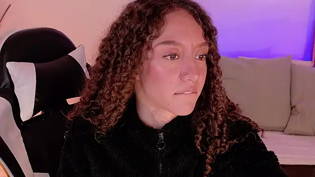 ChloeMoreti Live XXX-Chat