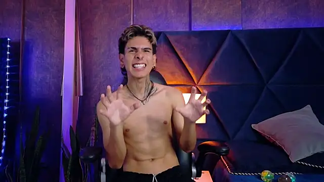 Chatroom XXX en direct de Bel_Sebu