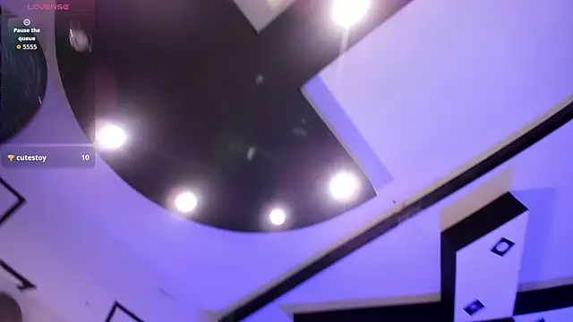 lalabunny_ 现场XXX聊天