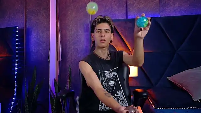 Bel_Sebu – Naživo XXX chat