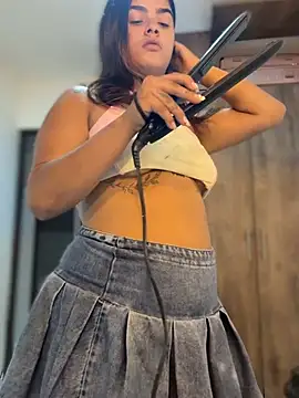 Chatroom XXX en direct de Kaily_Sweet16