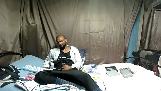 Chat +18 de Camodick ao vivo