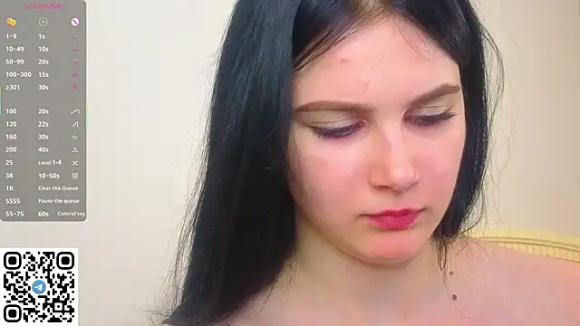 EnricaElisのライブXXXチャット