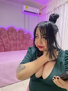 eva_sexx69's Webcam Show