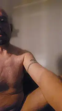 Chat +18 de nakedtony81 ao vivo