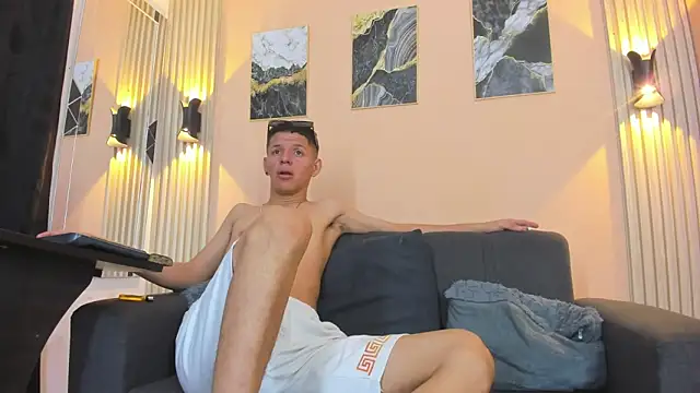 Chatroom XXX en direct de DesiresOfOlympus_