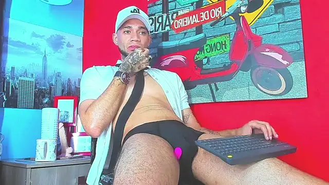 Czat XXX na żywo – Daniel_huge22