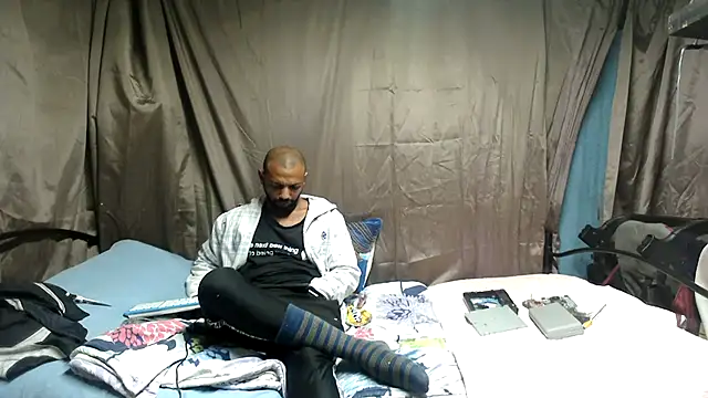 Chat +18 de Camodick ao vivo