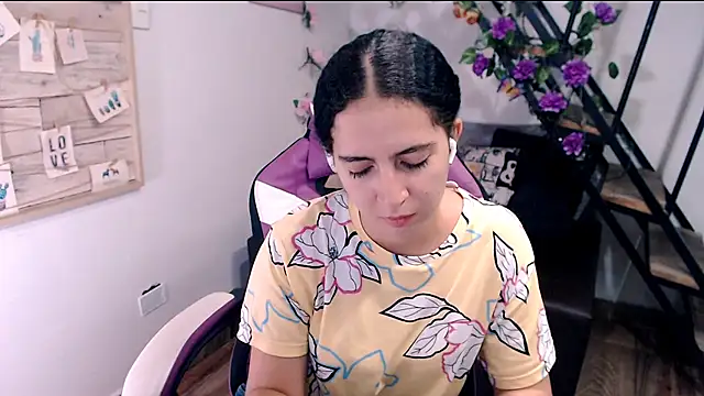 Chat +18 de samantha_baby_ ao vivo