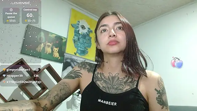 Chat +18 de ZoeBakers_ ao vivo