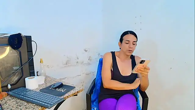 Chat XXX Live Oh_Tique