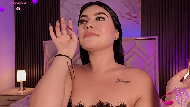 MiaaFarrel: онлайн-секс-чат