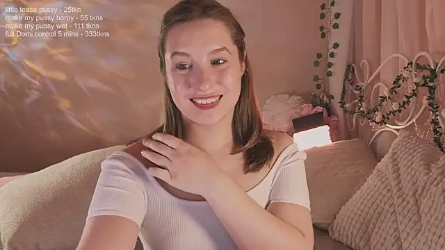 saint_trisha Chat XXX in diretta