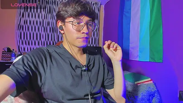 แชท XXX สดของ Lunarie_