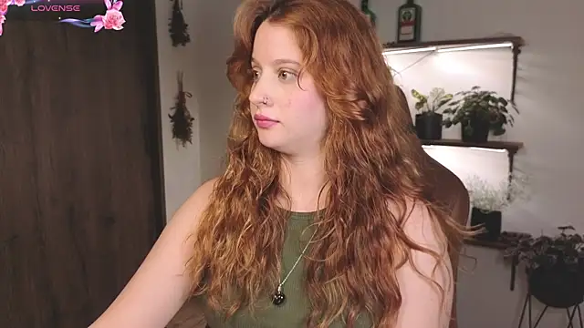 LadySlan: онлайн-секс-чат