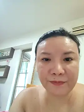 Chat +18 de LILYsweetfcup ao vivo