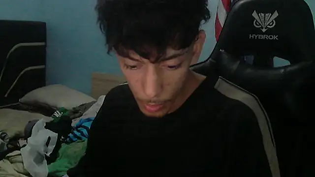 Chat XXX en directo de Dark_DesireX