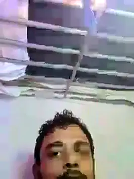 Chat XXX en directo de ParlousCarpet