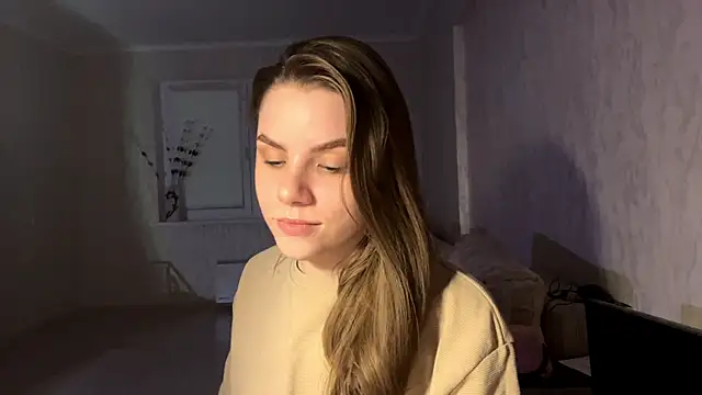 LeishaRocher's Live Chat Room