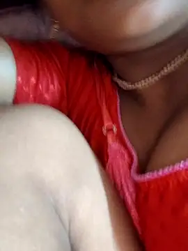 Your-ManuのライブXXXチャット