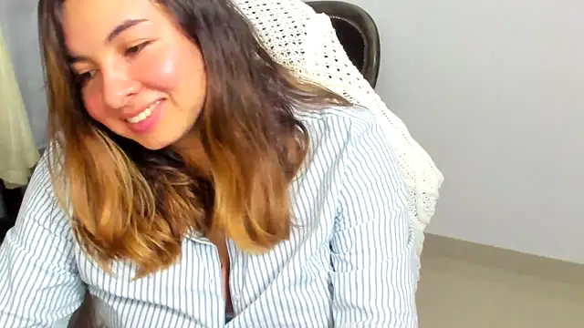 __Emma__11__Lecat_のライブXXXチャット