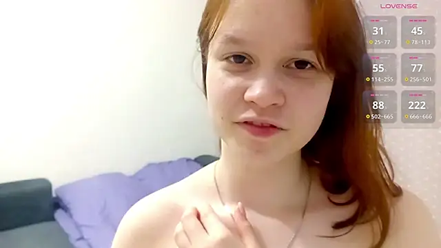 Ammymia Adlı Modelin Canlı XXX Sohbeti