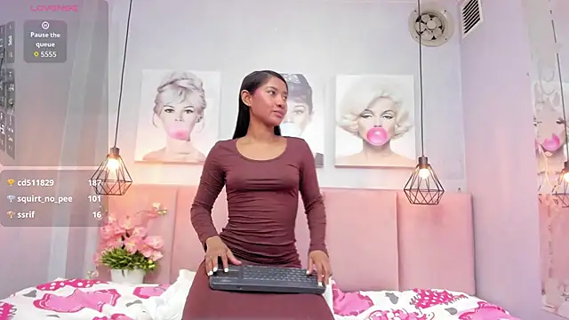 tifannygrey_のライブXXXチャット