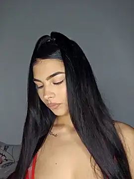 Crissdesire: онлайн-секс-чат