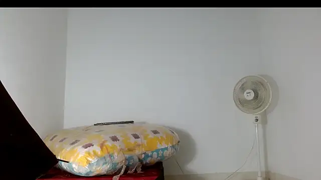 alejandrofoxnoir18n Live XXX chat